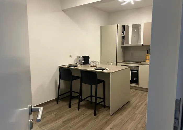 Spacious & Stylish - Partial View Lugano